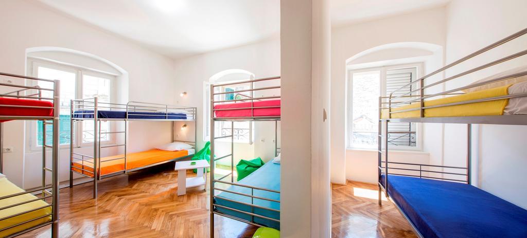 Downtown Hostel Split Værelse billede